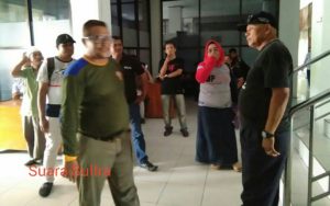 SPPD Tak Kunjung Dibayarkan, Kabag Kesra Konawe ‘Ngamuk’, Kasat Pol PP Cabut Pistol