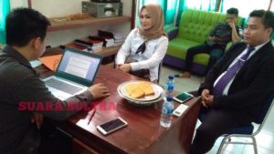 Didampingi Kuasa Hukum, TNS Akhirnya Memenuhi Undangan Bawaslu Konawe