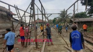 Bangun Rumah, Warga Matandahi Budayakan Gotong Royong