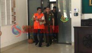 Dua Jam Diperiksa, Sekretaris Dispora Konut Resmi Pakai Rompi Orange