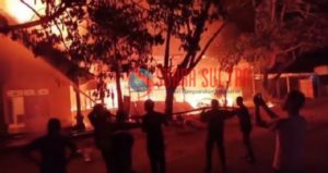 Enam Rumah Warga Terbakar, Dua Rata dengan Tanah
