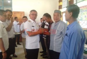 Ratusan Pembudidaya Ikan Kecil di Konawe Dapat Kartu Asuransi