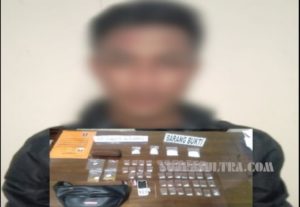 Tukang Tempel Narkoba di Kendari Diciduk, 50 Paket Sabu Disita Polisi