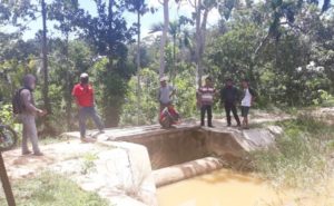 Kades di Konawe Selatan Tangani Bencana Banjir Menggunakan Dana Desa