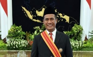 Mantan Mentan Amran: Penghargaan Ini untuk Petani Indonesia, Saya Hanya Mewakili Menerima