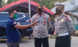 Jelang Hari Pencoblosan, Satlantas dan Polsek Sawa “Masuk” Desa