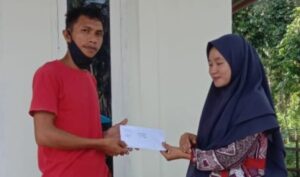 Kontraktor dan Pengawas Proyek Jalan Trans Sulawesi Bantu Keluarga Nirwansyah