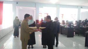 Ridwan Zakariah Serahkan KUA PPAS ke DPRD Butur