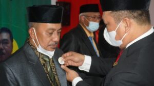 Bupati Konut Lantik Dewan Pengawas dan Direksi Perumda Konasara