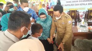 Pemda Butur Resmi Canangkan Vaksinasi Anak Usia Sekolah Dasar