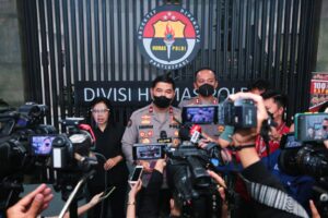 Polri Tegaskan Kasus Bahar Smith Ditangani Secara Profesional, Transparan dan Objektif