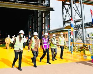 Capaian Realisasi Investasi Tertinggi di Sultra, Pemda Konawe Diganjar Penghargaan