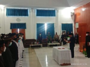 Lantik 33 Pejabat Eselon, Bupati Buton Utara: Berikan Bawahan Contoh Yang Baik dan Benar