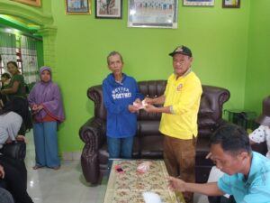 Jelang Idul Adha, 66 KPM di Desa Teteona Terima BLT Dana Desa