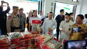 Warga Serbu Pasar Murah Kadin Konawe, Belasan Ribu Kupon Habis Terjual