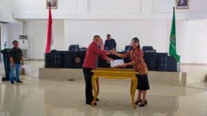 Rapat Paripurna Penyerahan KUA PPAS Perubahan Tahun 2022, Bupati Konawe: Dua Isu Nasional Yang Harus Kita Respon