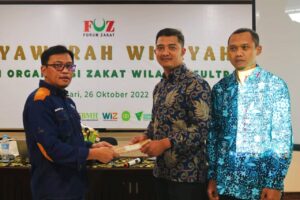 Upaya Mengurangi Kemiskinan, Organisasi Pengelola Zakat Se-Sultra Deklarasikan FOZ