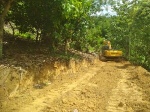 Yusran Akbar: Perbaikan JUT Desa Barowila Buka Akses Produksi Pertanian dan Perkebunan