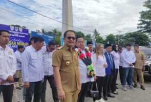 Ringankan Beban Perekonomian Warga, Kadin Sultra Bersama Pemda Kolut Gelar Pasar Murah