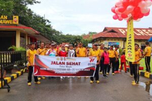 Bersama Pemda dan Masyarakat, Polres Konawe Sukses Gelar Jalan Sehat