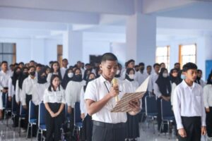 Kuliah Perdana, 120 Mahasiswa Politeknik Tridaya Virtu Morosi Mengikuti PKKMB
