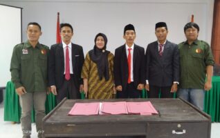 PAW Panwascam Puriala Dilantik, Begini Harapan Ketua Bawaslu Konawe