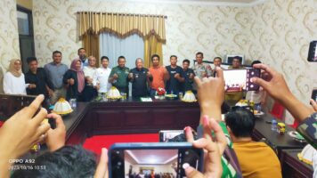 Disaksikan PJ Bupati dan Forkopimda, PT SCM Bayar Ganti Rugi Tanaman Tumbuh Masyarakat Routa
