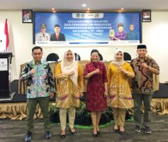 Buka Kegiatan Publik Speaking, Sekda Berharap Pengurus PKK dan Dharma Wanita Mampu Berkomunikasi dengan Baik