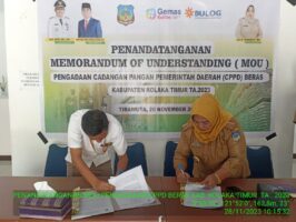 Komitmen Tekan Laju Inflasi, Pemda Koltim dan Bulog Teken MoU Pengadaan CPPD