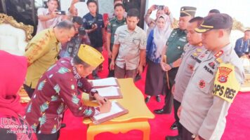 PJ Bupati Konawe Teken NPHD Pengamanan Pilkada Serentak 2024