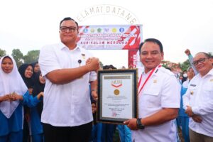 Dibuka Gubernur, Gerakan Menanam Hortikultura Se-Sultra di Konawe Pecahkan Rekor MURI