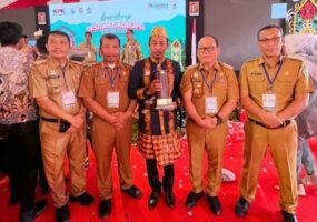 KPK RI Nobatkan Desa Ahuawatu Konawe Sebagai Desa Anti Korupsi di Sultra