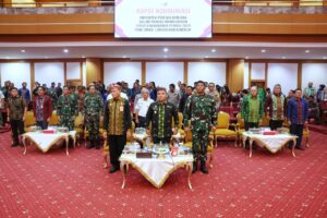 Pastikan Pemilu Berjalan Aman dan Lancar, Gubernur Sultra Rapat Koordinasi Lintas Sektoral