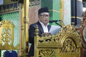 Salat IED di Masjid Babussalam Unaaha, Begini Sambutan Penjabat Bupati Konawe