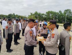 Kapolres Konawe Berikan Reward Kepada Personel Berprestasi dan Resmikan Asrama Polisi M Jasin