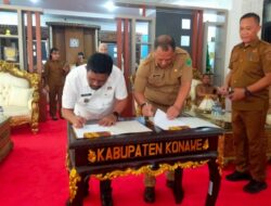 Siap Bekerja Maksimal, Penjabat Bupati Konawe dan Kepala OPD Teken Perjanjian Kinerja