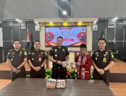 Kejari Konawe Menerima PNBP Berupa Uang Pengganti Perkara Korupsi