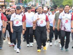 Semarak Hari Bhayangkara ke-79, Polda Sultra Gelar Jalan Sehat, Senam Bersama, dan Pelayanan Publik Gratis