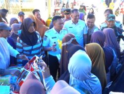 Bupati Konawe Resmikan Operasi Pasar Pangan Murah di Asinua, Tekan Inflasi dan Bantu Warga
