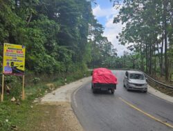 Tekan Angka Kecelakaan Lalu Lintas, Satlantas Polres Konawe Pasang Baliho di Titik Rawan