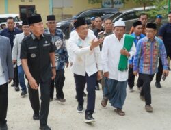 Gubernur Sultra Didampingi Bupati Konawe Tinjau Ponpes Al-Ikhlas Lambuya, Salurkan Bantuan Rp50 Juta dan Fasilitas Santri