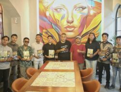 Komunitas Titik Kumpul Literasi Gelar Meet and Greet Bersama Teguh Santosa, Dorong Mahasiswa Jadikan Membaca Sebagai Gaya Hidup