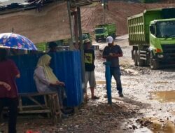 Warga Lingkar Tambang di Moramo Utara Blokir Jalan Hauling PT Manunggal Prima Utama, Tuntut Kompensasi Debu dan Kebisingan