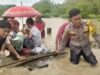 Polres Kolaka Gerak Cepat Bantu Warga Terdampak Banjir di Watubangga