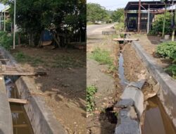 Drainase Rp174 Juta di Arombu Ambruk Hitungan Bulan, Warga Pertanyakan Kualitas Proyek