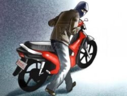 Terekam CCTV, Pria Berjubah Curi Motor di Kendari Ditangkap Polisi