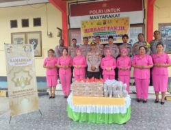 Polsek Tongauna dan Bhayangkari Berbagi 100 Paket Takjil, Sampaikan Imbauan Kamtibmas di Bulan Ramadan