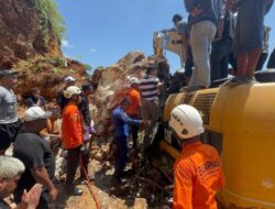 Operator Excavator Tewas Tertimpa Batu Longsor di Proyek Perumahan Baubau