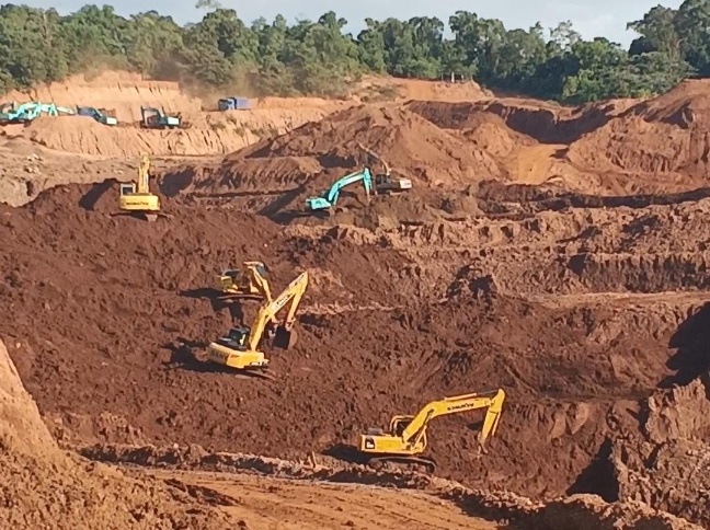 Diduga Tetap Beroperasi Tanpa RKAB, Aktivitas Tambang PT SLG di Kolaka Disorot