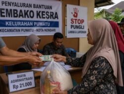 Warga Puuwatu Keluhkan Dugaan Pungli Bantuan Sembako Kesra, Lurah Sebut untuk Retribusi Sampah